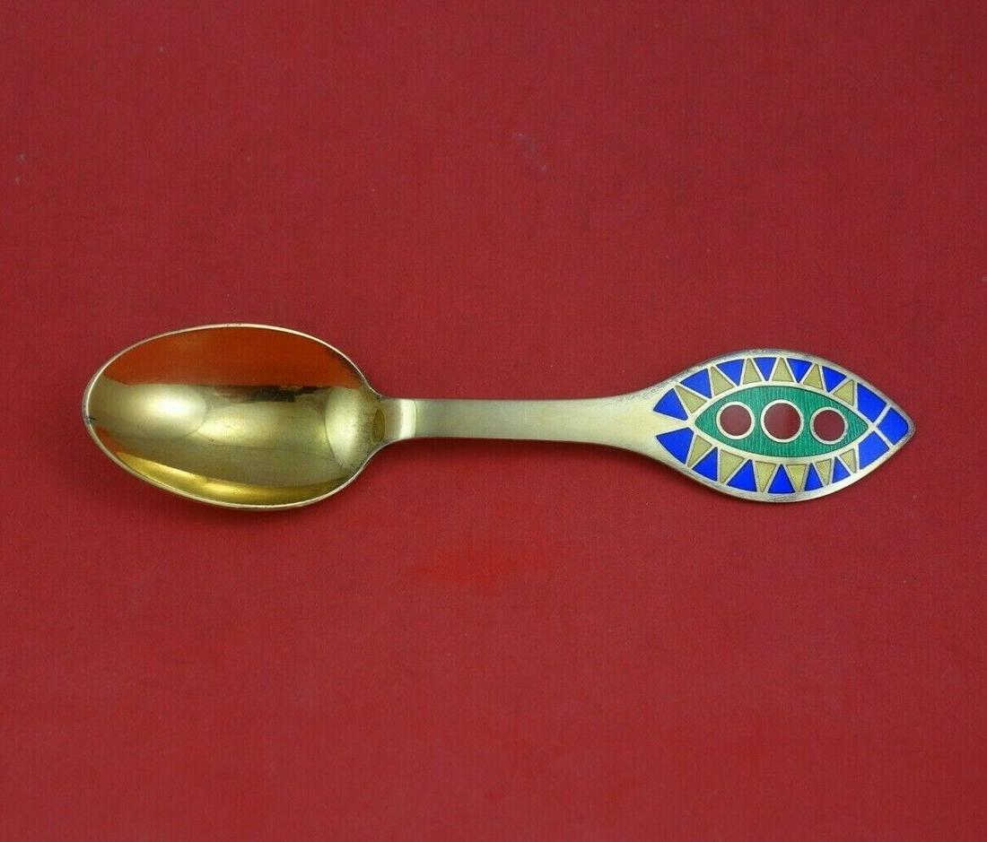 Christmas Spoon by A. Michelsen Danish Sterling Silver Teaspoon 1998 Vermeil: Christmas Spoon by A. Michelsen Danish Sterling Silver Teaspoon 1998 Vermeil Maker: A. Michelsen Composition: Sterling Silver Age: Post-1940 Material: Silver Brand: A. Michelsen Pattern: Christmas Spo