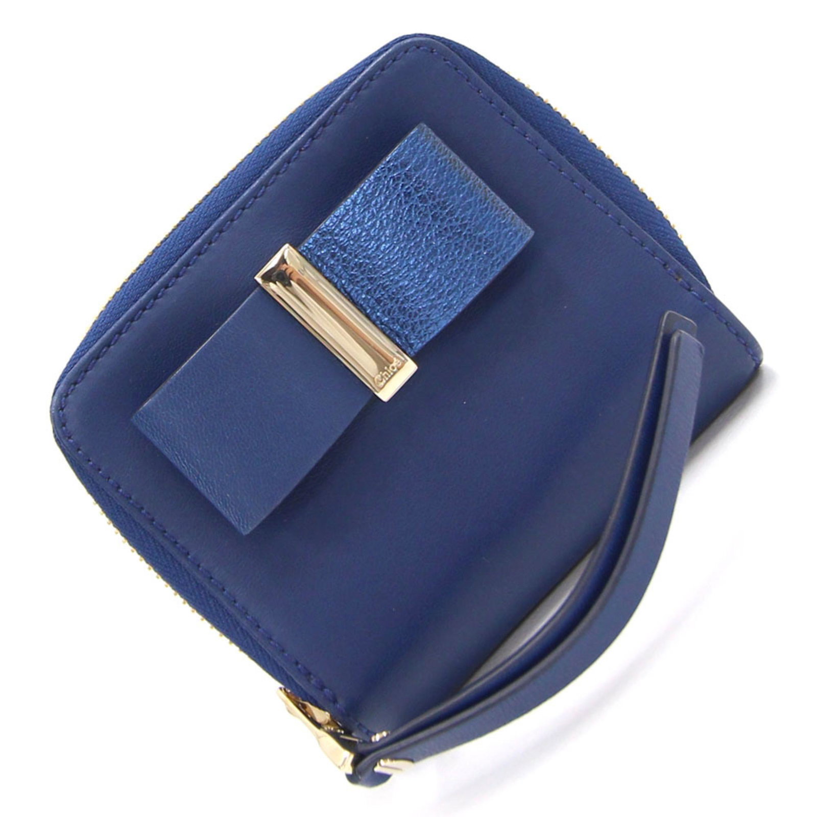 Chloe Chloe bi-fold wallet navy leather ribbon ladies: Chloe Chloe bi-fold wallet navy leather ribbon ladies Brand: Chloe Type: Wallet (bi-fold) Gender: Women Material: Leather Leather: Color: Navy Inner Pocket: Bill slot Coin purse Card slot pocket Bill 