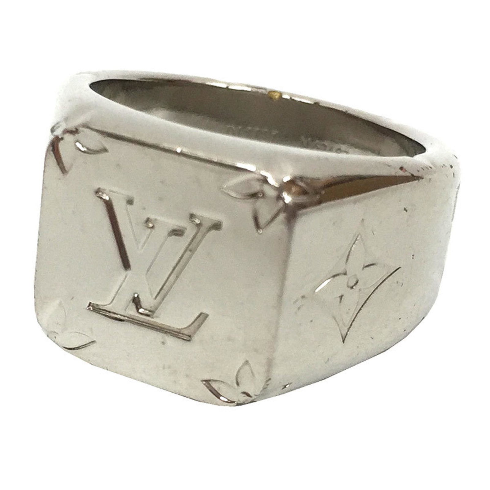 Louis Vuitton LOUIS VUITTON Signet Ring M62487 Men's M Size No. 19 Silver Color Monogram: Louis Vuitton LOUIS VUITTON Signet Ring M62487 Men's M Size No. 19 Silver Color Monogram Brand: Louis Vuitton Country of Origin: Italy Type: Band ring Gender: Men Color: Silver Material: Metal US Size