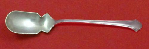Chippendale by Towle Sterling Silver Horseradish Scoop Custom 5 3/4": Chippendale by Towle Sterling Silver Horseradish Scoop Custom 5 3/4" Chippendale by towlesterling silver horseradish scoop custom made 5 3/4" in the pattern chippendale by towle. It is not monogrammed