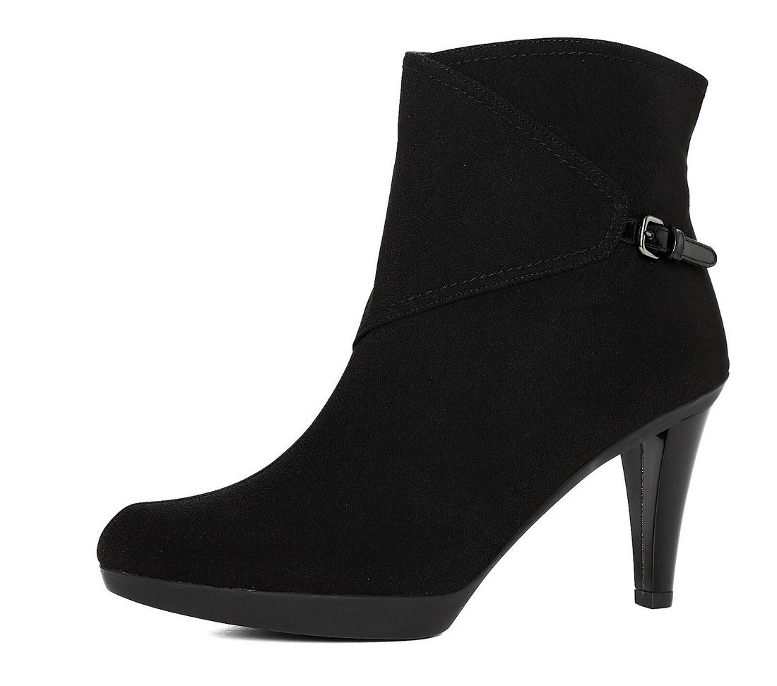 Stuart Weitzman Gorgeous Weatherproof Black Bootie N4393 Women's Size 9 M: Stuart Weitzman Gorgeous Weatherproof Black Bootie N4393 Women's Size 9 M Model: Stuart Weitzman N 4393 Brand: Stuart Weitzman Type: Boot Us Shoe Size: 9 Heel Style: Stiletto Color: Black Style: Booti