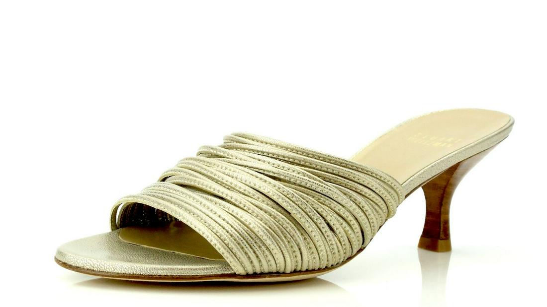 Stuart Weitzman NOODLES Gold Galaxy Leather Mule Heels N4690 Size 10.5 M: Stuart Weitzman NOODLES Gold Galaxy Leather Mule Heels N4690 Size 10.5 M Style: Mule Heel Style: Kitten Heel Height: Low (3/4 in. to 1 1/2 in.) Theme: Galaxy Type: Heel Upper Material: Leather Color: