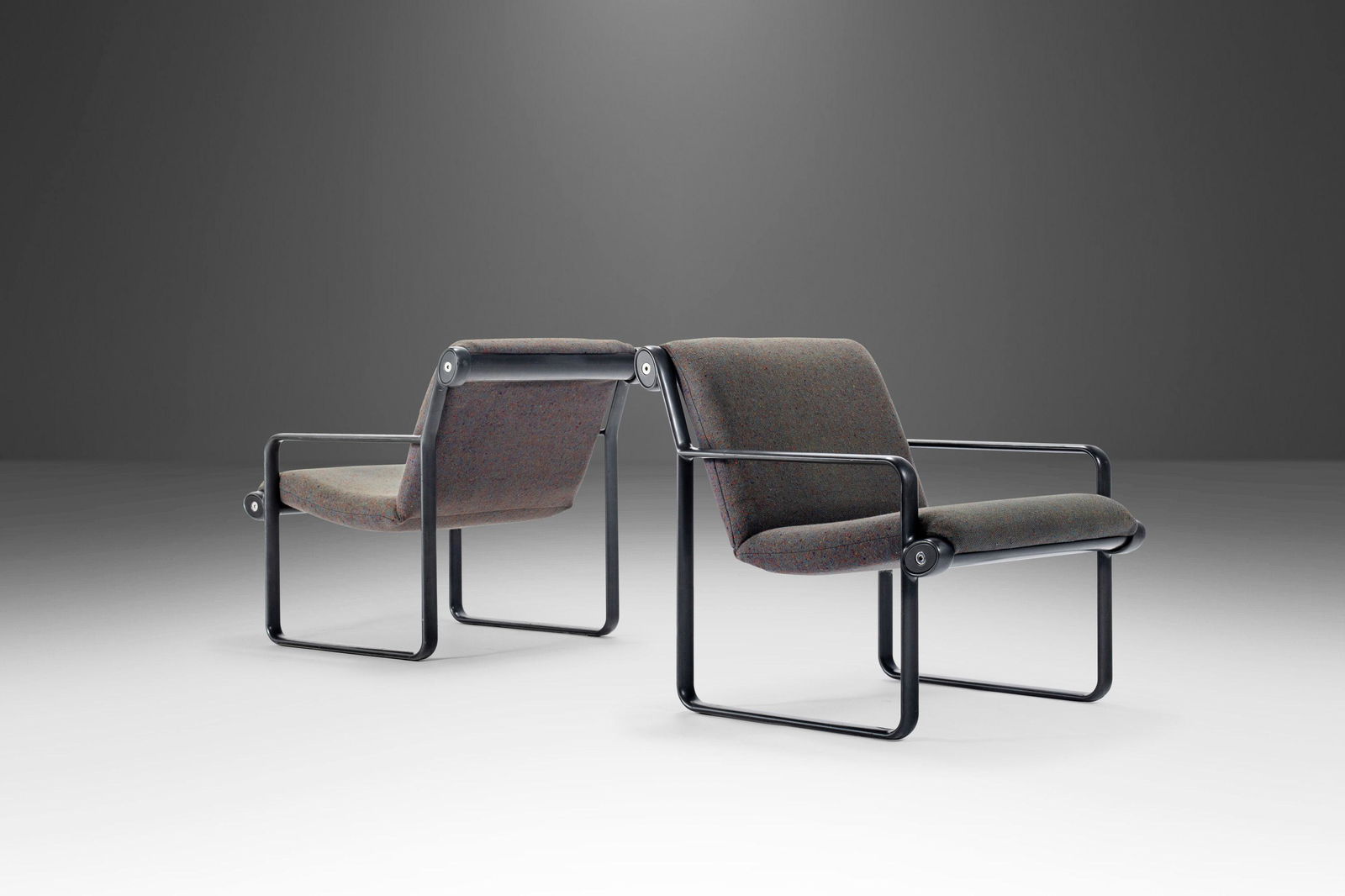 Set of Two (2) Bruce Hannah and Andrew Morrison for Knoll Sling Chairs USA: Set of Two (2) Bruce Hannah and Andrew Morrison for Knoll Sling Chairs USA Set of Two (2) Bruce Hannah and Andrew Morrison for Knoll Sling Chairs USA About: This set of two sling lounge chairs origina