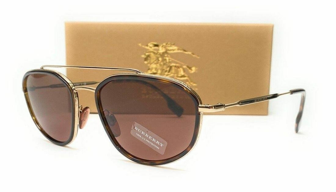 BURBERRY BE3106 110973 Light Gold Men's Sunglasses 56 mm: BURBERRY BE3106 110973 Light Gold Men's Sunglasses 56 mm Brand: Burberry Type: Sunglasses Frame Color: Gold New The BIDHAUS Guarantee: All items in this auction are guaranteed to be 100% authentic. At