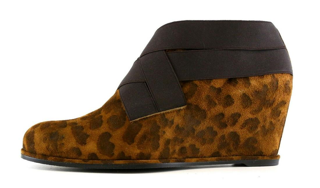 Stuart Weitzman Strappy Wedge Suede Leopard Print Bootie Brown Women Sz 38 6619*: Stuart Weitzman Strappy Wedge Suede Leopard Print Bootie Brown Women Sz 38 6619* Brand: Stuart Weitzman Pattern: Animal Print Type: Flat Us Shoe Size: 38 EUR Color: Brown Heel Style: Wedge Style: Boot