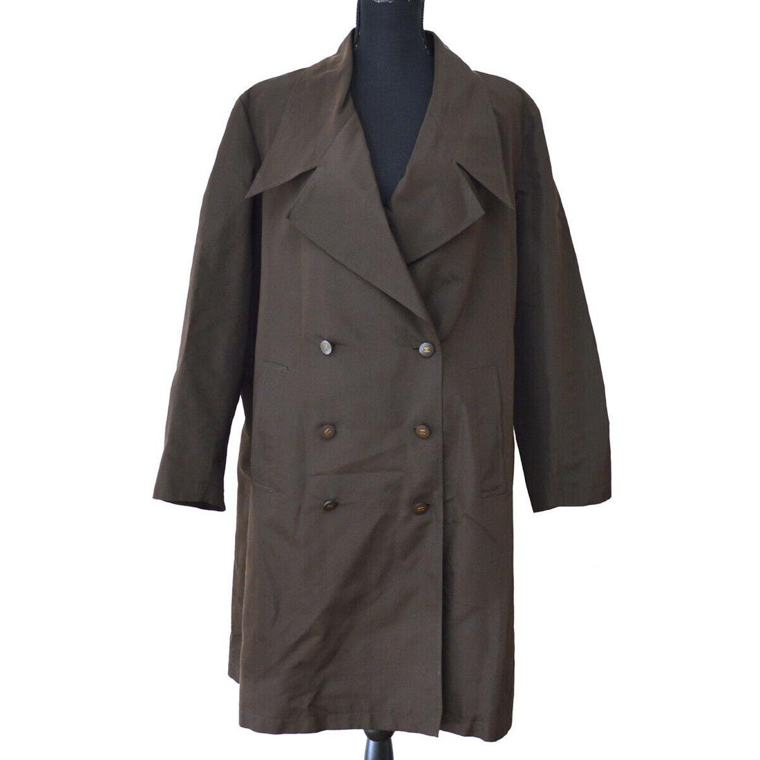 CHANEL 98A #36 CC Button Double Breasted Long Sleeve Coat Jacket Brown: CHANEL 98A #36 CC Button Double Breasted Long Sleeve Coat Jacket Brown Size: 36 Style: Coat Outer Shell Material: 100% Silk Season: Fall Winter Product Line: CHANEL jacket Type: Jacket Features: Colla