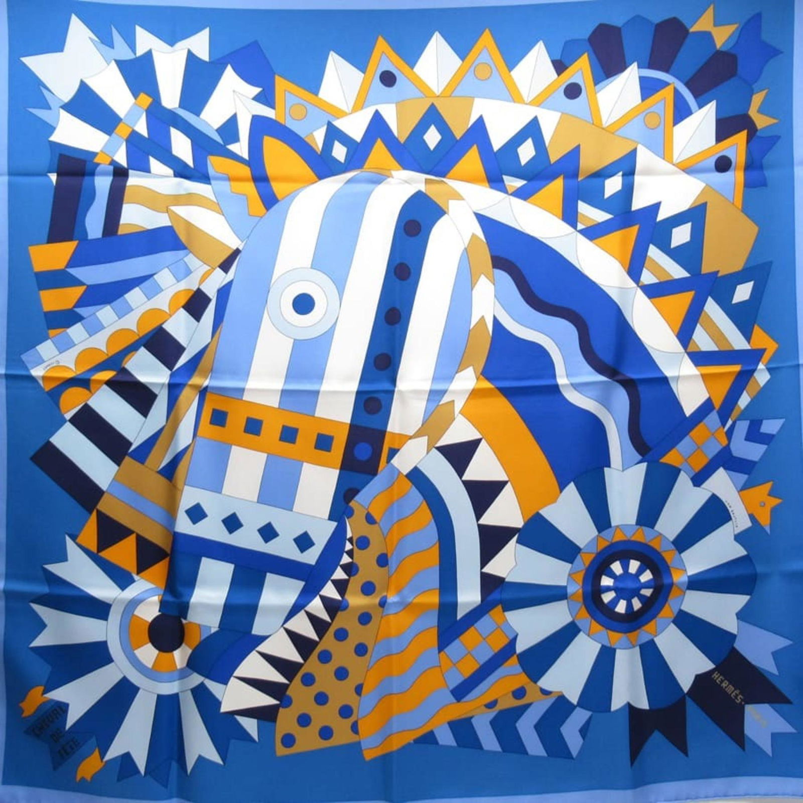 Hermes HERMES Scarf Carre 90 Cheval de Fete Blue x Orange 100% Silk: Hermes HERMES Scarf Carre 90 Cheval de Fete Blue x Orange 100% Silk Brand: Hermes Country of Origin: France Type: Scarf Gender: Women Color: Blue Orange Material: Silk100% Silk: 100% Size (LxW): 89cm