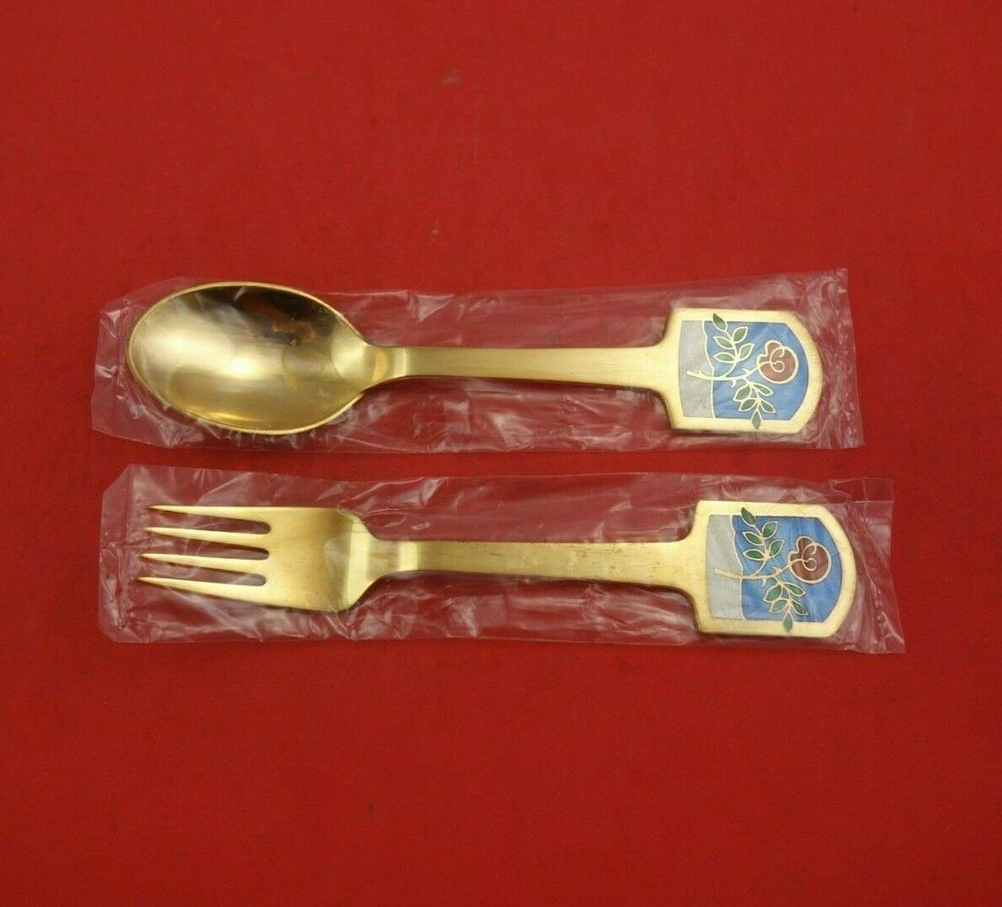 Christmas by A. Michelsen Sterling Silver Fork and Spoon Set 2pc 1977 Rose: Christmas by A. Michelsen Sterling Silver Fork and Spoon Set 2pc 1977 Rose Christmas by a. Michelsensterling silver fork and spoon set 2-piece 1977 "winter rose" 6 1/2" in the pattern christmas by a.