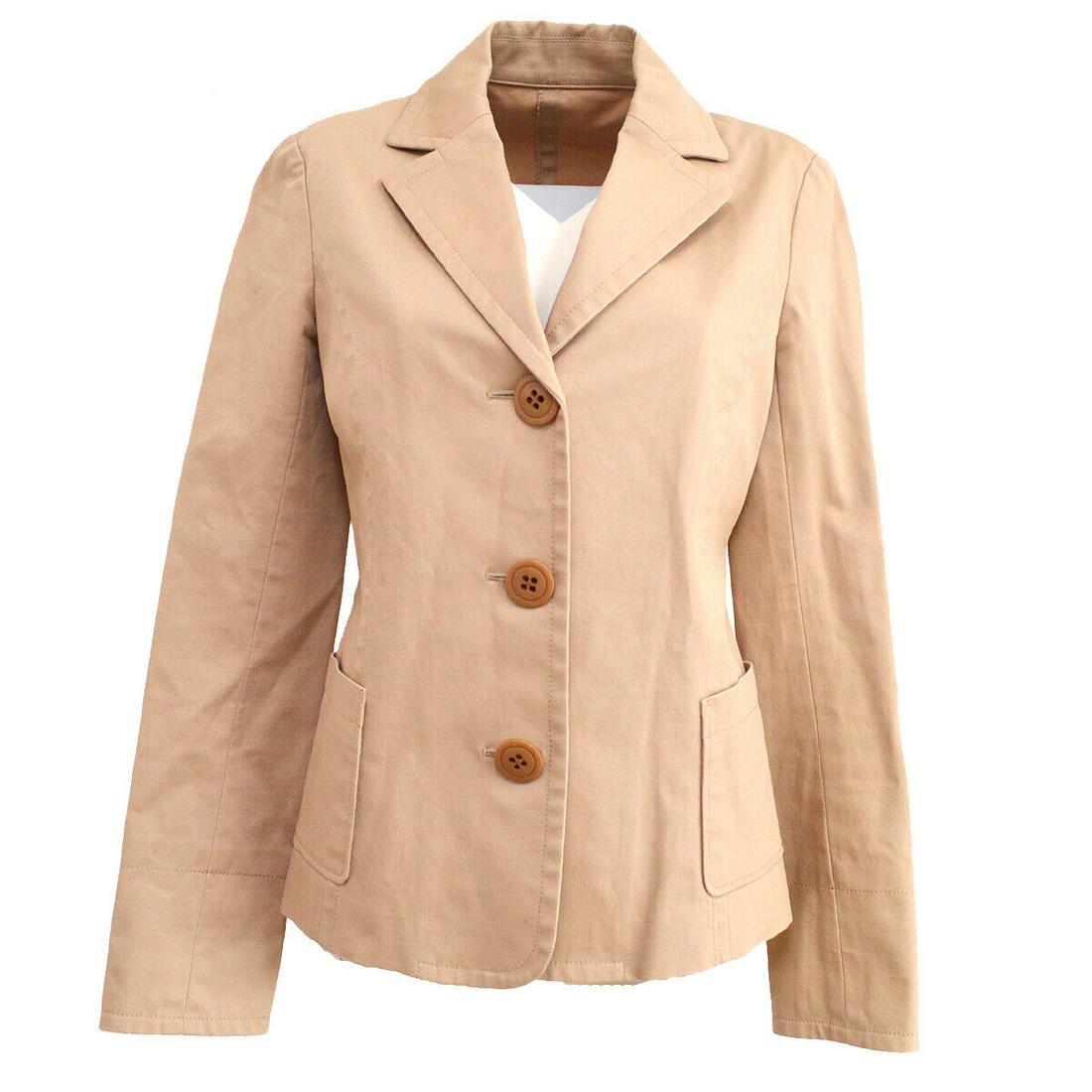 BURBERRY Single Breasted Long Sleeve Coat Jacket Beige #38: BURBERRY Single Breasted Long Sleeve Coat Jacket Beige #38 Size: #38 Accents: Buttons Style: Jacket Outer Shell Material: 95% Cotton 5% Polyurethane Product Line: Jacket Type: Jacket Color: Beige Clos
