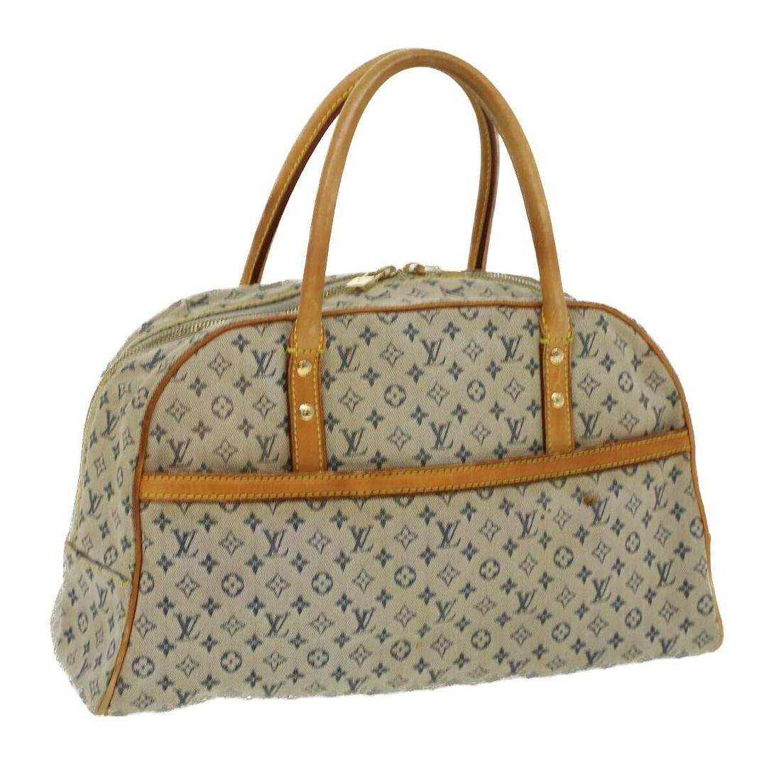 LOUIS VUITTON Monogram Mini Marie Hand Bag Blue M92003 LV: LOUIS VUITTON Monogram Mini Marie Hand Bag Blue M92003 LV Brand: LOUIS VUITTON Style: Hand Bag Material: Monogram Mini Canvas Exterior Color: Blue Bag Height: 8.7inch(Approx) / 22cm(Approx) Bag Depth: