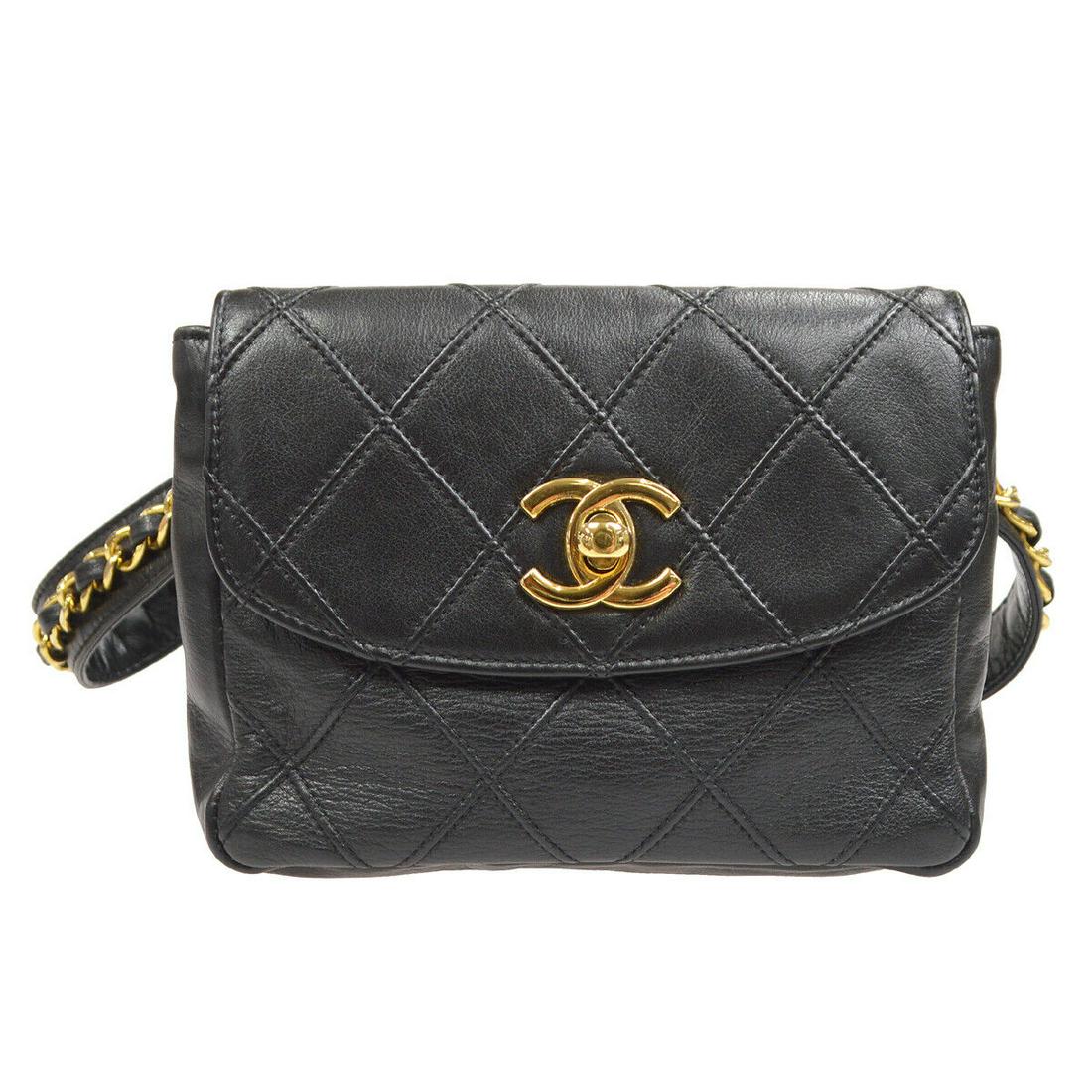 CHANEL Bicolore Waist Bum Bag Purse Pouch Black Lambskin Vintage: CHANEL Bicolore Waist Bum Bag Purse Pouch Black Lambskin Vintage Size: Small Model: CHANEL Bicolore Style: Bum Bag Bag Height: 4.3 Exterior Color: Black Product Line: CHANEL Bicolore Features: Flap Tu