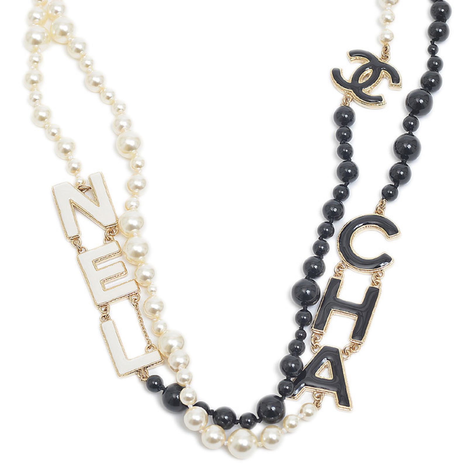 Chanel black and white pearl necklace deals