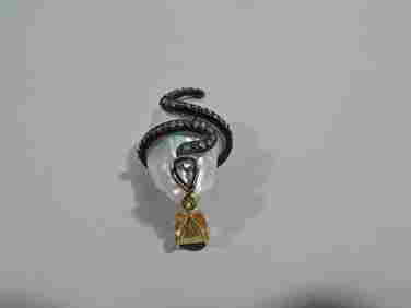 Modern Pendant Necklace Jewelry Italian Natural Pearl Diamonds 18K Gold 1970s (1 of 6)