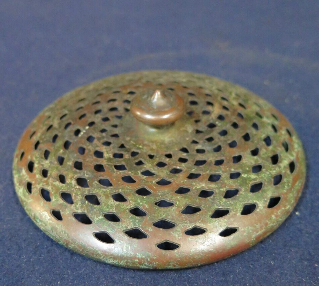 & Original Tiffany Studios Lamp Finial