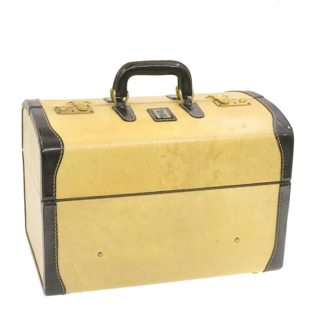 FENDI Trunk Travel Bag Beige Leather: FENDI Trunk Travel Bag Beige Leather Size: W45 x H31 x D29cm(Approx) Style: Travel Bag Material: Leather Color: Beige Occasion: Travel Brand: FENDI C: Heavily Used The BIDHAUS Guarantee: All items in 