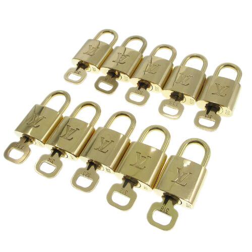 LOUIS VUITTON Padlock & Key Bag Accessories Charm 10 Piece Set Gold: LOUIS VUITTON Padlock & Key Bag Accessories Charm 10 Piece Set Gold Brand: Louis Vuitton Type: Padlock Color: Gold Theme: Metal Material: Gold-tone Character Family: Charmed Outside Condition: B: Reas