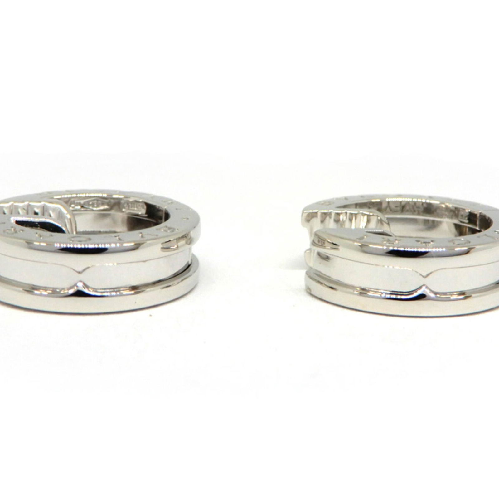 BVLGARI Bulgari K18WG B-ZERO1 Earrings 8.4g: BVLGARI Bulgari K18WG B-ZERO1 Earrings 8.4g Brand: Bvlgari Line: B.zero1 Type: Hoop earrings Gender: Women Material: White gold (18K) Color: White gold Size (HxWxD): 15.00mm x 14.00mm x 5.00mm / 0.59