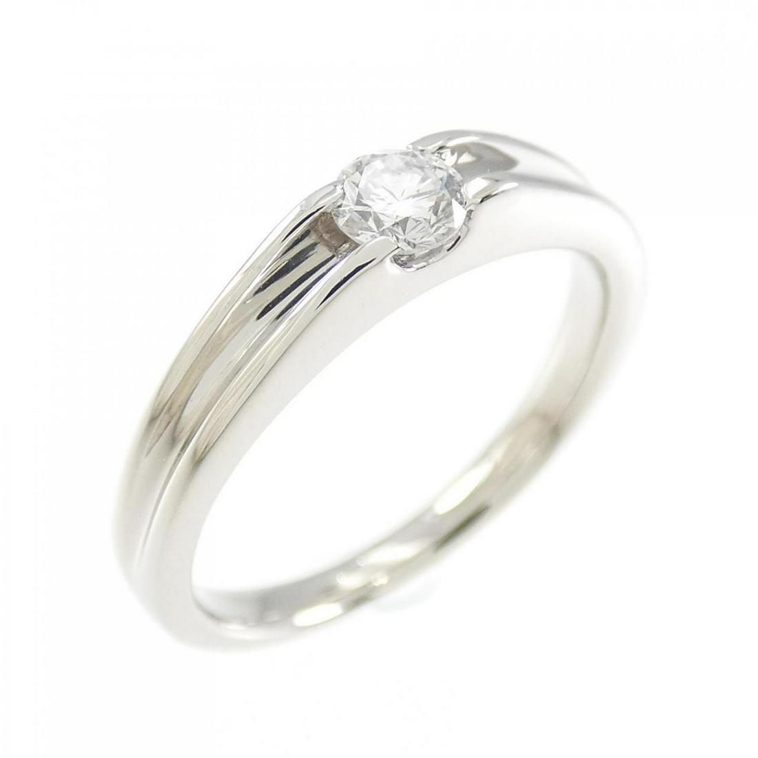 PT Diamond Ring 0.18CT: PT Diamond Ring 0.18CT Style: Ring Material: Platinum "Gender: Ladies " Size: 9.0 (JPN size) Main Stone: Diamond 0.18CT Weight: Weight about:4.0g Actualsize: Max W: 3.6mm Centerstone: Diamond 0.18CT T