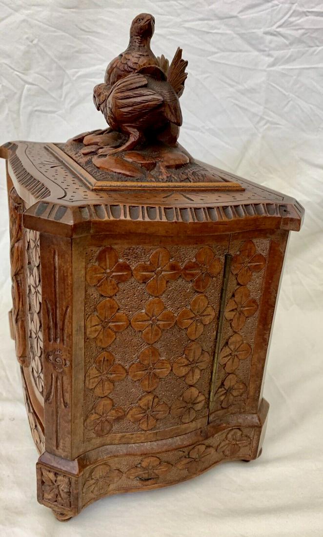 BLACK FOREST CIRCA 1900 GERMAN HAND CARVED BIRDS WOODEN CIGAR BOX - 4