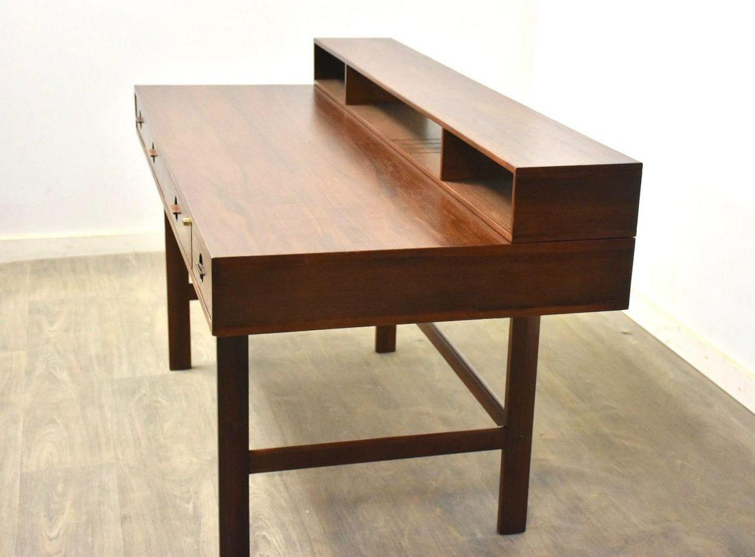 Peter Lovig Nielsen Flip Top Desk: Peter Lovig Nielsen Flip Top Desk A mid century modern walnut flip top desk with polished brass hinges designed by Peter Lovig Nielsen. Made in Denmark. Professionally refinished. Table top flipped do