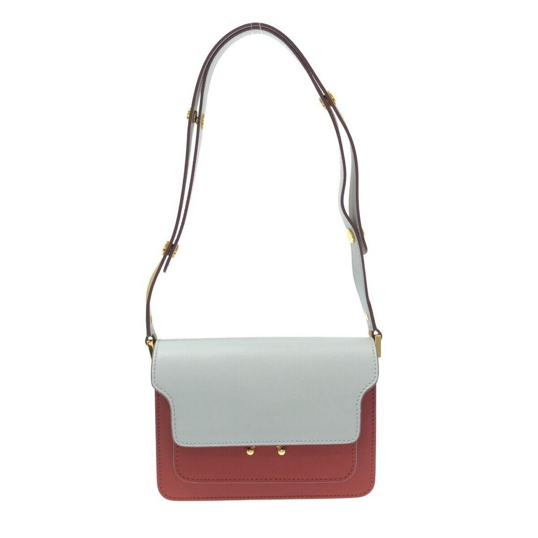 MARNI TRUNK MINI - Light gray Red Brown Leather Shoulder Bag: MARNI TRUNK MINI - Light gray Red Brown Leather Shoulder Bag Style: Shoulder Bag Exterior Color: Light gray Red Brown Exterior Material: Leather Product Name: TRUNK MINI Accessories: Dust Bag Joint St