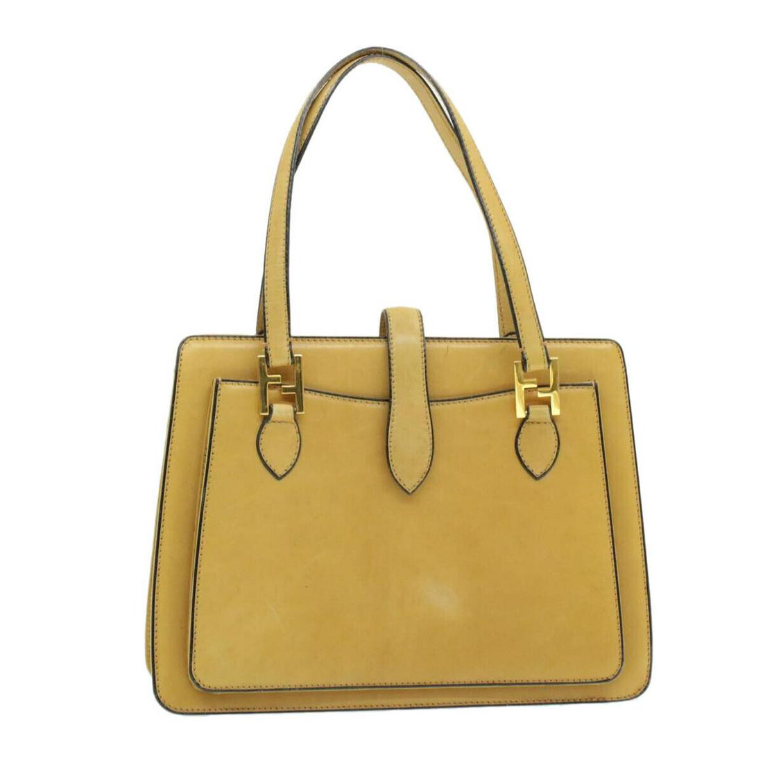 FENDI Hand Bag Leather Beige: FENDI Hand Bag Leather Beige Style: Hand Bag Material: Leather Exterior Color: Beige Bag Height: 9.1inch(Approx) / 23cm(Approx) Bag Depth: 3.9inch(Approx) / 10cm(Approx) Bag Length: 12.6inch(Approx) /
