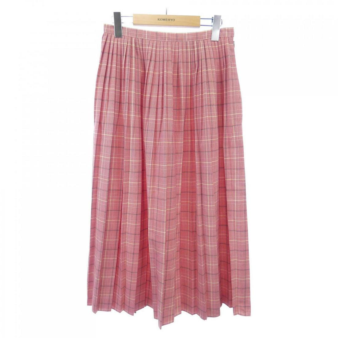 Marni MARNI Skirt: Marni MARNI Skirt Style: SKIRT Color: Red Checked Gender: Ladies" Size: 40 Size Type: Regular Actualsize: Waist:70cm Full length:85cm Type: SKIRT B: Reasonable Wear and Tear The BIDHAUS Guarantee: All
