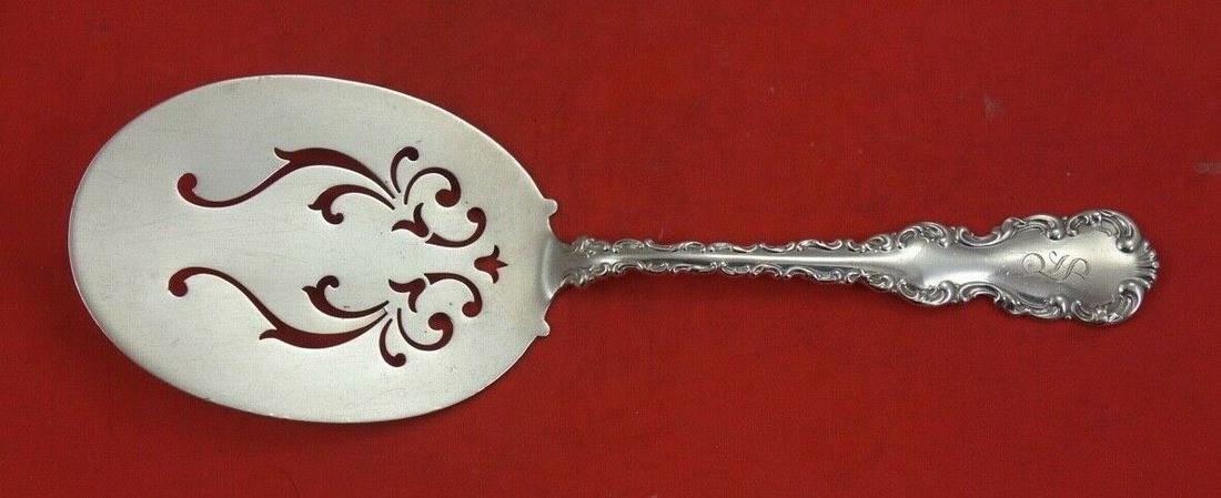 Louis XV by Whiting Gorham Sterling Silver Fried Egg Server pierced 8 1/4": Louis XV by Whiting Gorham Sterling Silver Fried Egg Server pierced 8 1/4" Louis xv by whiting-gorhamsterling silver fried egg server, pierced 8 1/4" in the pattern louis xv by whiting-gorham. It is m