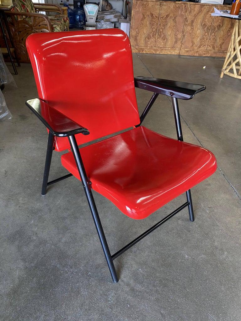 Russel Wright Outdoor/Patio Steel Folding Chair by Schwayder Bros 6 Available: Russel Wright Outdoor/Patio Steel Folding Chair by Schwayder Bros 6 Available Dimensions: Height: 31 in (78.74 cm)Width: 25 in (63.5 cm)Depth: 27 in (68.58 cm)Seat Height: 17 in (43.18 cm) Style: Mid-