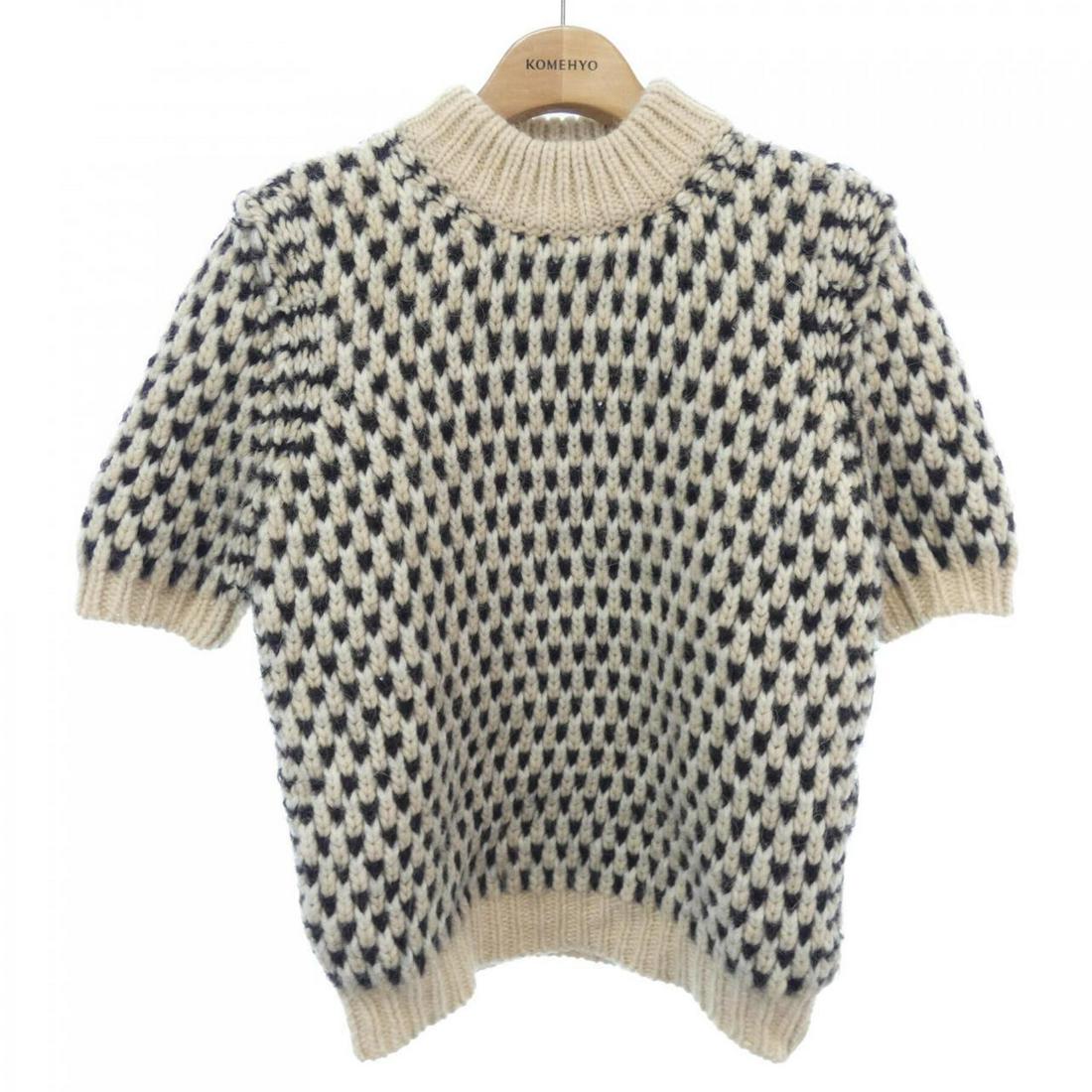 Marni MARNI Knitwear: Marni MARNI Knitwear Style: KNIT WEAR Color: Beige Gender: Ladies" Size: 40 Size Type: Regular Type: KNIT WEAR B: Reasonable Wear and Tear The BIDHAUS Guarantee: All items in this auction are guarante
