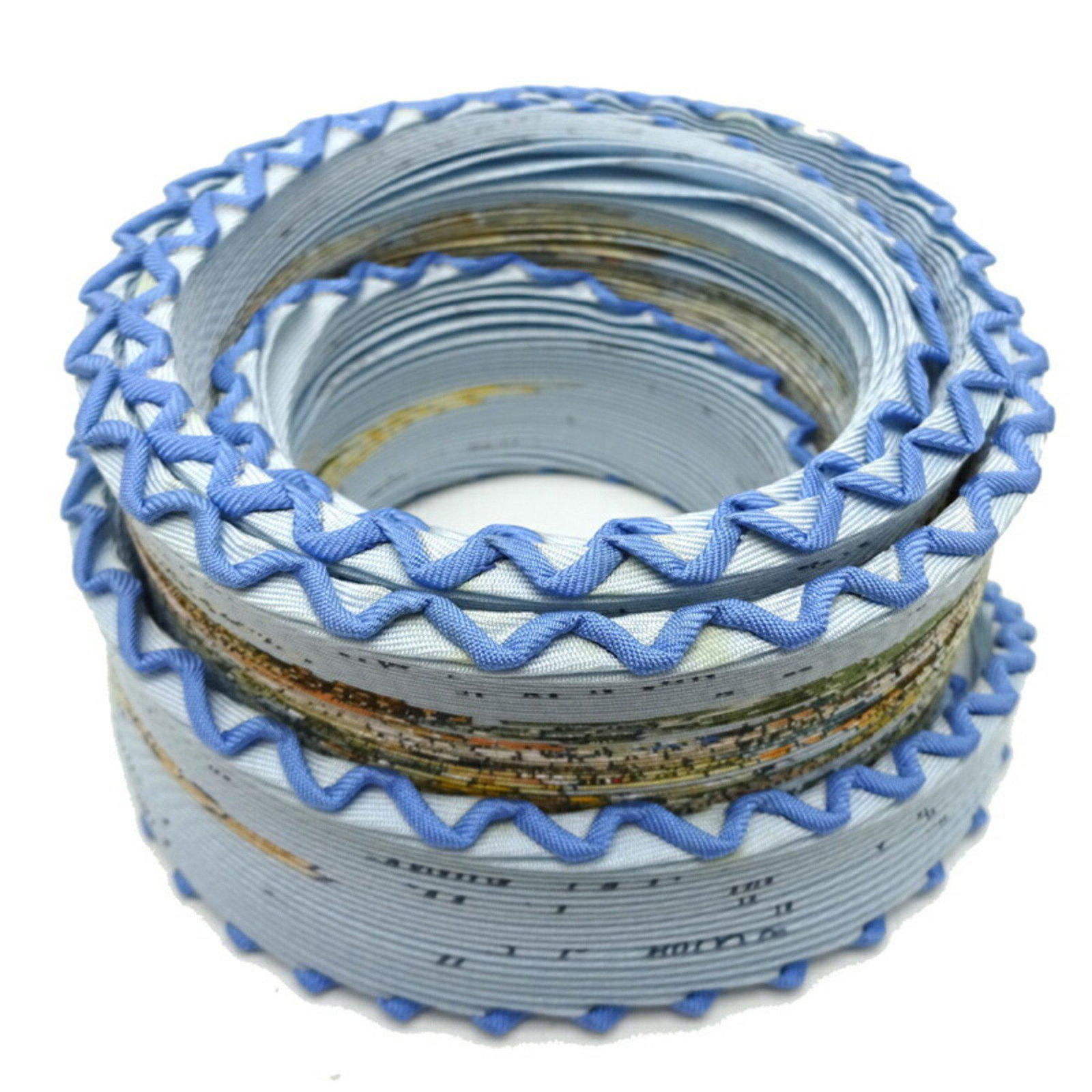 Hermes Pleated Carre 90 Women's Scarf Muffler 100% Silk Blue: Hermes Pleated Carre 90 Women's Scarf Muffler 100% Silk Blue Brand: Hermes Model: Pleated Carre 90 Scarf Type: Scarf Color: Blue Material: Silk Silk: Size (LxW): 12.8m x 2.1m / 503.93 x 82.67 Conditio