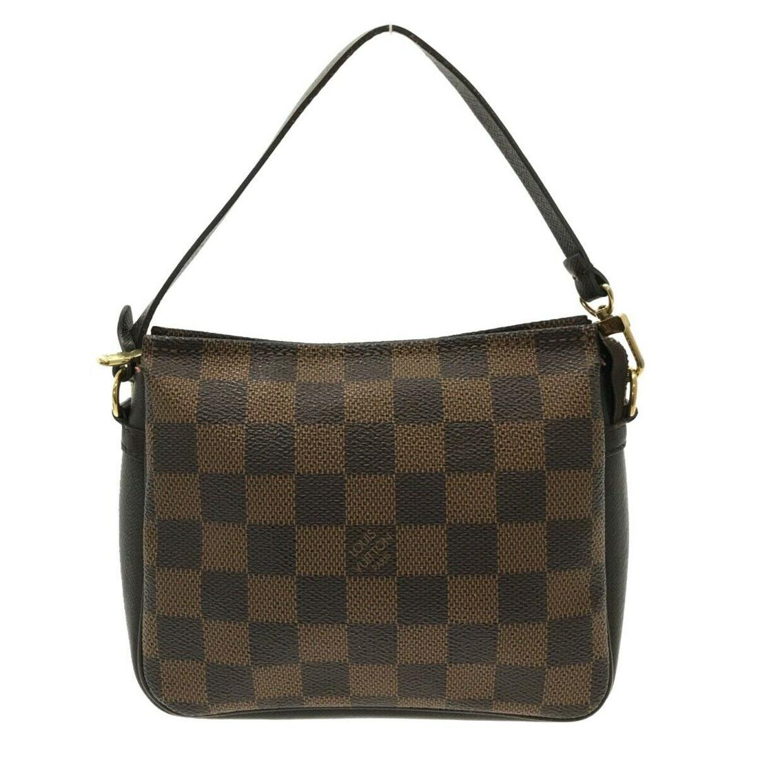 LOUIS VUITTON Trousse Makeup N51982 Ebene Damier SP1919 Handbag: LOUIS VUITTON Trousse Makeup N51982 Ebene Damier SP1919 Handbag Style: Handbag Exterior Color: Ebene Exterior Material: Damier Canvas Product Name: Trousse Makeup Date Code/Stamp: SP1919 Line: Damier 