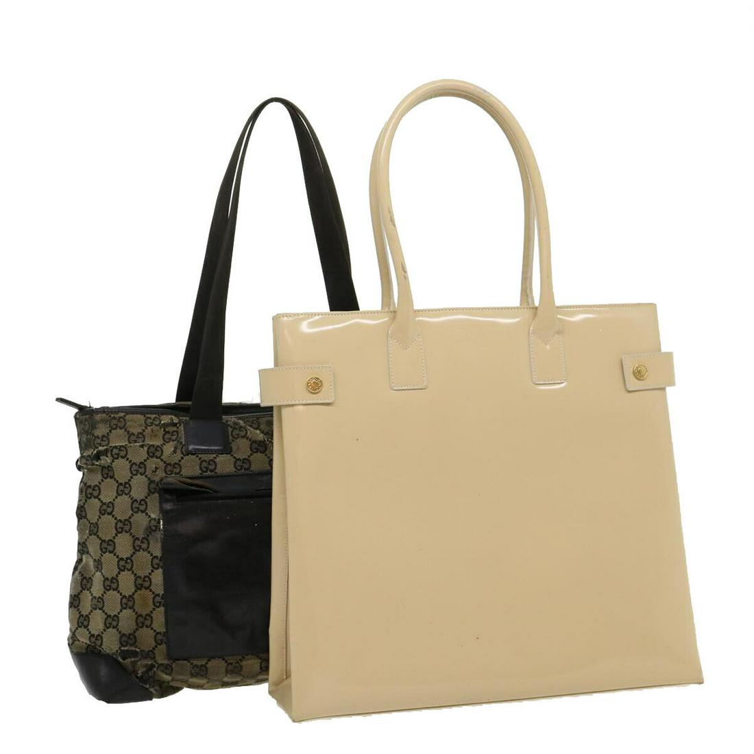 GUCCI GG Canvas Tote Bag 2Set Black Beige: GUCCI GG Canvas Tote Bag 2Set Black Beige Style: Tote Bag Material: GG Canvas Exterior Color: Black / Beige Country Of Manufacture: Italy Type: Tote Bag Exterior Material: GG Canvas C: Heavily Used Th