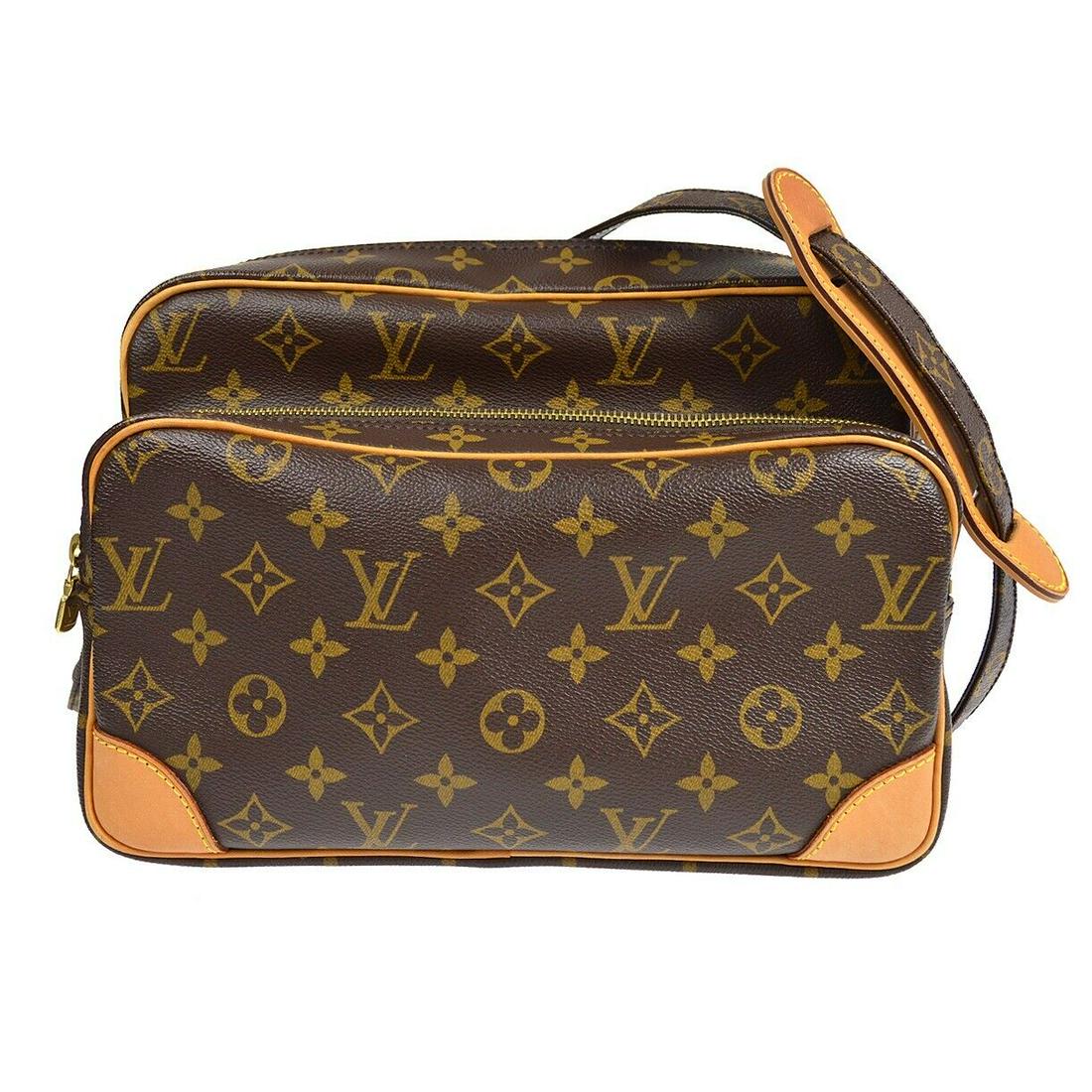 LOUIS VUITTON NILE CROSSBODY SHOULDER BAG PURSE MONOGRAM M45244 AR1015: LOUIS VUITTON NILE CROSSBODY SHOULDER BAG PURSE MONOGRAM M45244 AR1015 Bag Width: 10.6 Pattern: Monogram Bag Height: 8.3 Closure: Zipper Occasion: Casual Handle/Strap Color: Brown Handle Style: Crossb