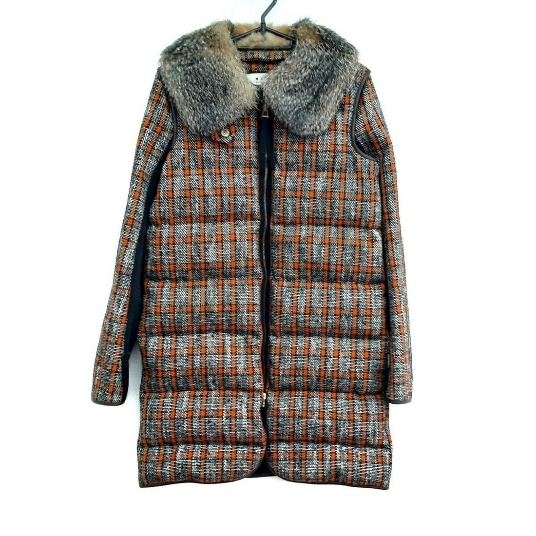 MARNI - Black Orange Multi Womens Down Coat: MARNI - Black Orange Multi Womens Down Coat Style: Down Coat Color: Black Orange Multi Outer Shell Material: Please see the photo of the quality tag Accessories: None Type: Down Coat Size: size : 36 (