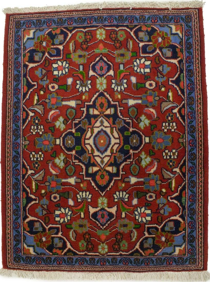 Traditional Floral Red Vintage Style 2X3 Plush Oriental Rug Small Kitchen Carpet: Traditional Floral Red Vintage Style 2X3 Plush Oriental Rug Small Kitchen Carpet Free continental US Shipping Type: Area Rug Size: 3"0 X 2"3 Ft Color: Red Production Technique: Knotted Material: Wool 