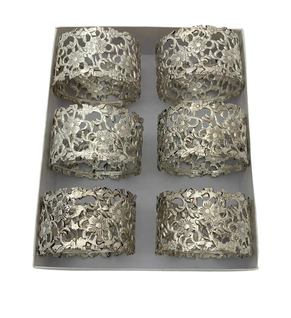 ITALIAN 925 STERLING SILVER HANDMADE FLORAL OPEN LACE NAPKIN RINGS (SET OF 6): ITALIAN 925 STERLING SILVER HANDMADE FLORAL OPEN LACE NAPKIN RINGS (SET OF 6) Composition: Sterling Silver Type: Napkin Rings & Clips Fine Italian 925 Sterling Silver Napkin Rings (Set of 6). Featurin