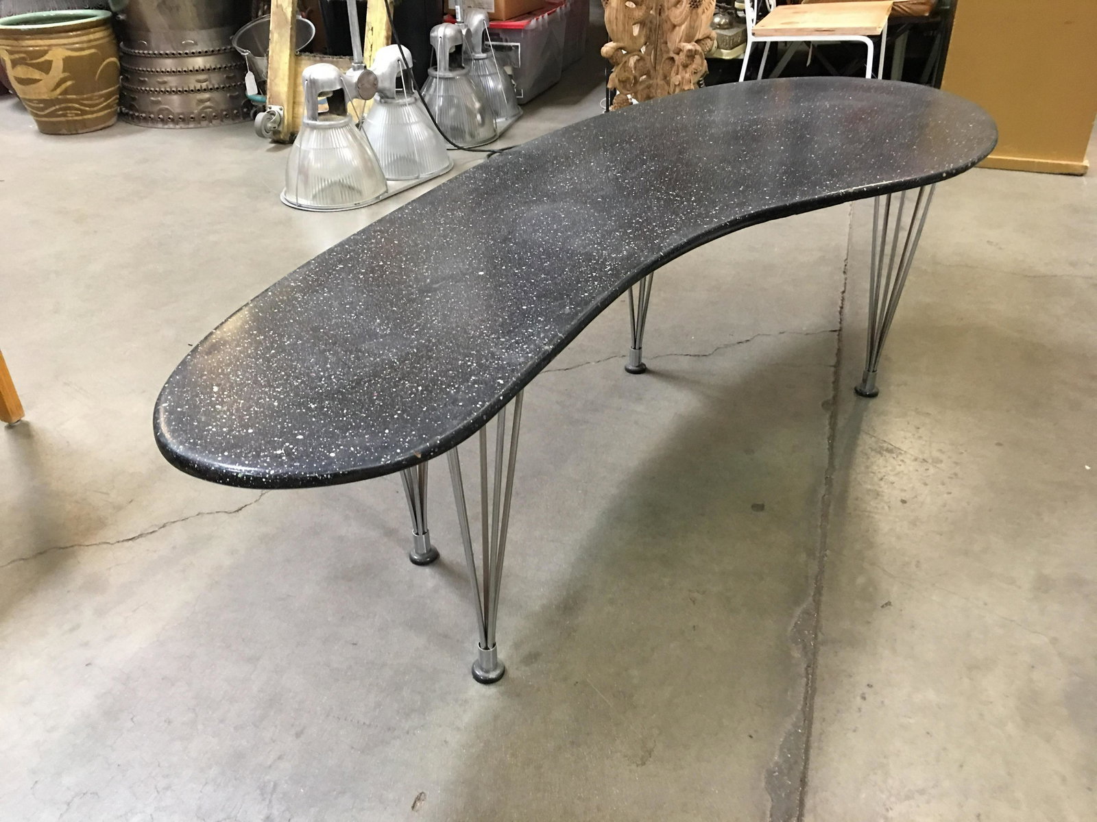 Large 67" Mid-Century Bruno Mathsson Biomorphic Coffee Table w/ Wire Spoke Legs: Large 67" Mid-Century Bruno Mathsson Biomorphic Coffee Table w/ Wire Spoke Legs Dimensions: Height: 20 in (50.8 cm)Width: 25 in (63.5 cm)Depth: 67 in (170.18 cm) Materials and Techniques: Chrome Steel