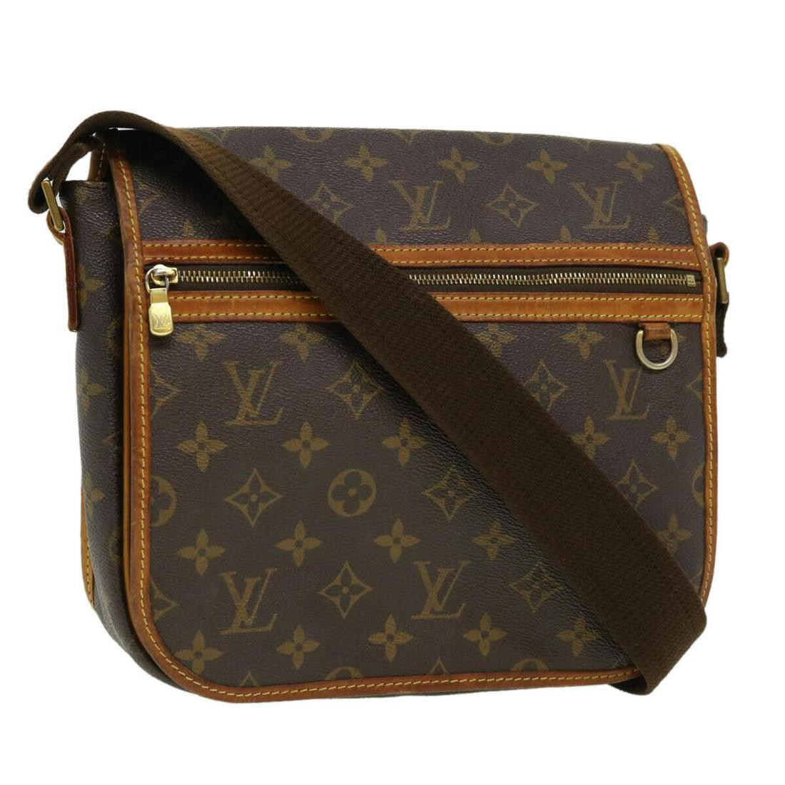 LOUIS VUITTON Monogram Messenger Bosphore PM Shoulder Bag M40106 LV: LOUIS VUITTON Monogram Messenger Bosphore PM Shoulder Bag M40106 LV Style: Shoulder Bag Material: Monogram Canvas Exterior Color: Monogram Bag Height: 9.1inch(Approx) / 23cm(Approx) Bag Depth: 3.1inch