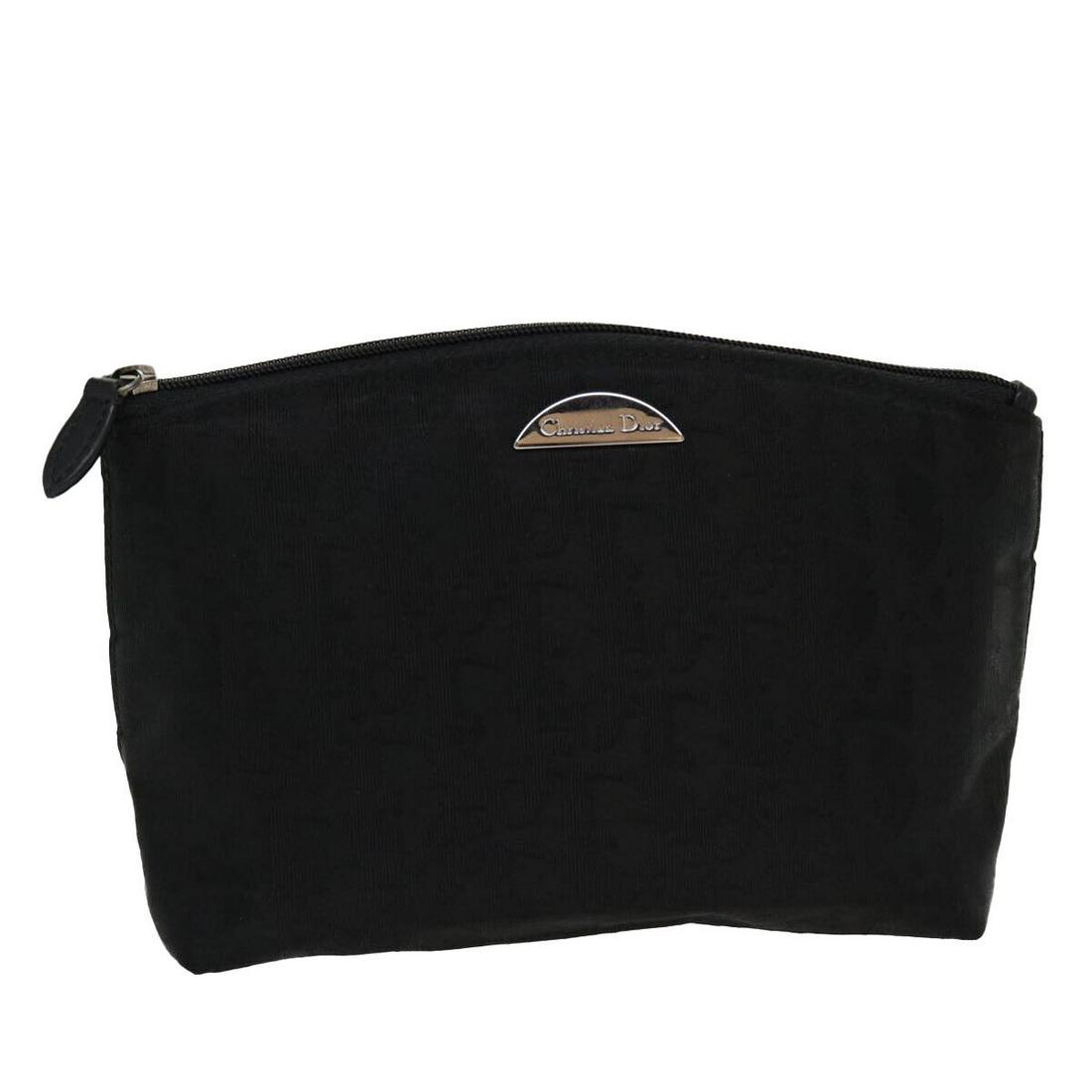 PRADA Trotter Canvas Pouch Nylon Black: PRADA Trotter Canvas Pouch Nylon Black Style: Pouch Material: Nylon Exterior Color: Black Bag Height: 4.7inch(Approx) / 12cm(Approx) Bag Depth: 2.0inch(Approx) / 5cm(Approx) Bag Length: 7.9inch(Approx
