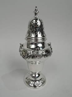 George V Shaker Antique Georgian Sugar Caster English Sterling Silver Asprey: George V Shaker Antique Georgian Sugar Caster English Sterling Silver Asprey Style: Georgian Age: 1900-1940 Material: Silver Pattern: Georgian Region: United Kingdom Type: Sugar Shaker George V sterli