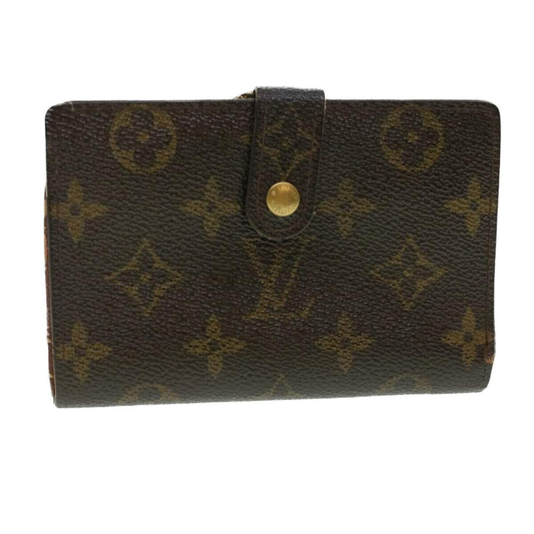 LOUIS VUITTON Monogram Porte Monnaie Billets Viennois Wallet M61663: LOUIS VUITTON Monogram Porte Monnaie Billets Viennois Wallet M61663 Style: Wallet Material: Monogram Canvas Color: Monogram Bag Height: 3.5inch(Approx) / 9cm(Approx) Bag Depth: 1.0inch(Approx) / 2.5cm