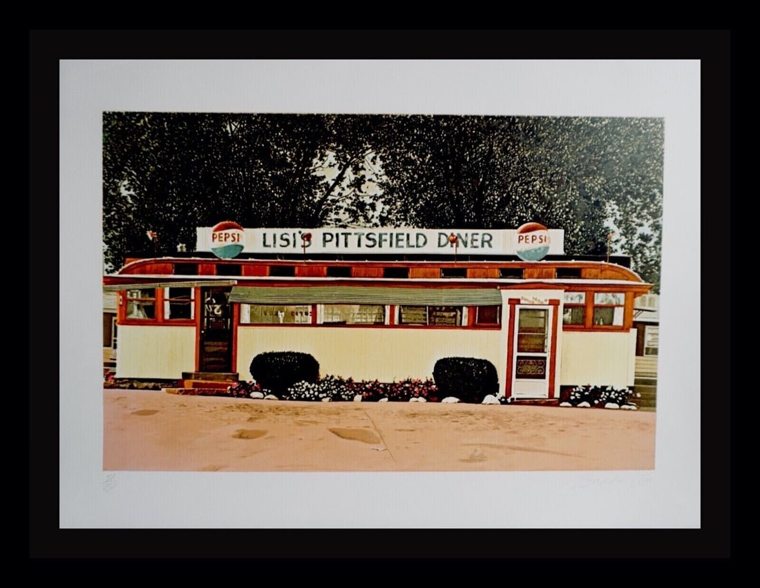 John Lisis Pittsfield Diner Hand Signed Numbered Photo Realist ART: John Lisis Pittsfield Diner Hand Signed Numbered Photo Realist ART Artist: John Baeder Signed By: John Baeder Signed: Signed Date Of Creation: 1980 Title: Lisi's Pittsfield Diner Material: Screenprint