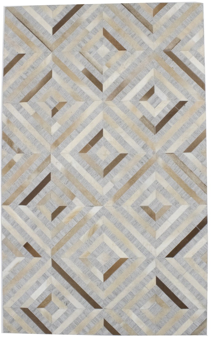 Contemporary Cowhide Patchwork Leather 5X8 Handcrafted Rug Home Decor Carpet: Contemporary Cowhide Patchwork Leather 5X8 Handcrafted Rug Home Decor Carpet Free continental US Shipping Type: Area rug Size: 4"10" X 8"0 Ft Color: Gray Weave: Hand-Crafted Production Technique: Knot