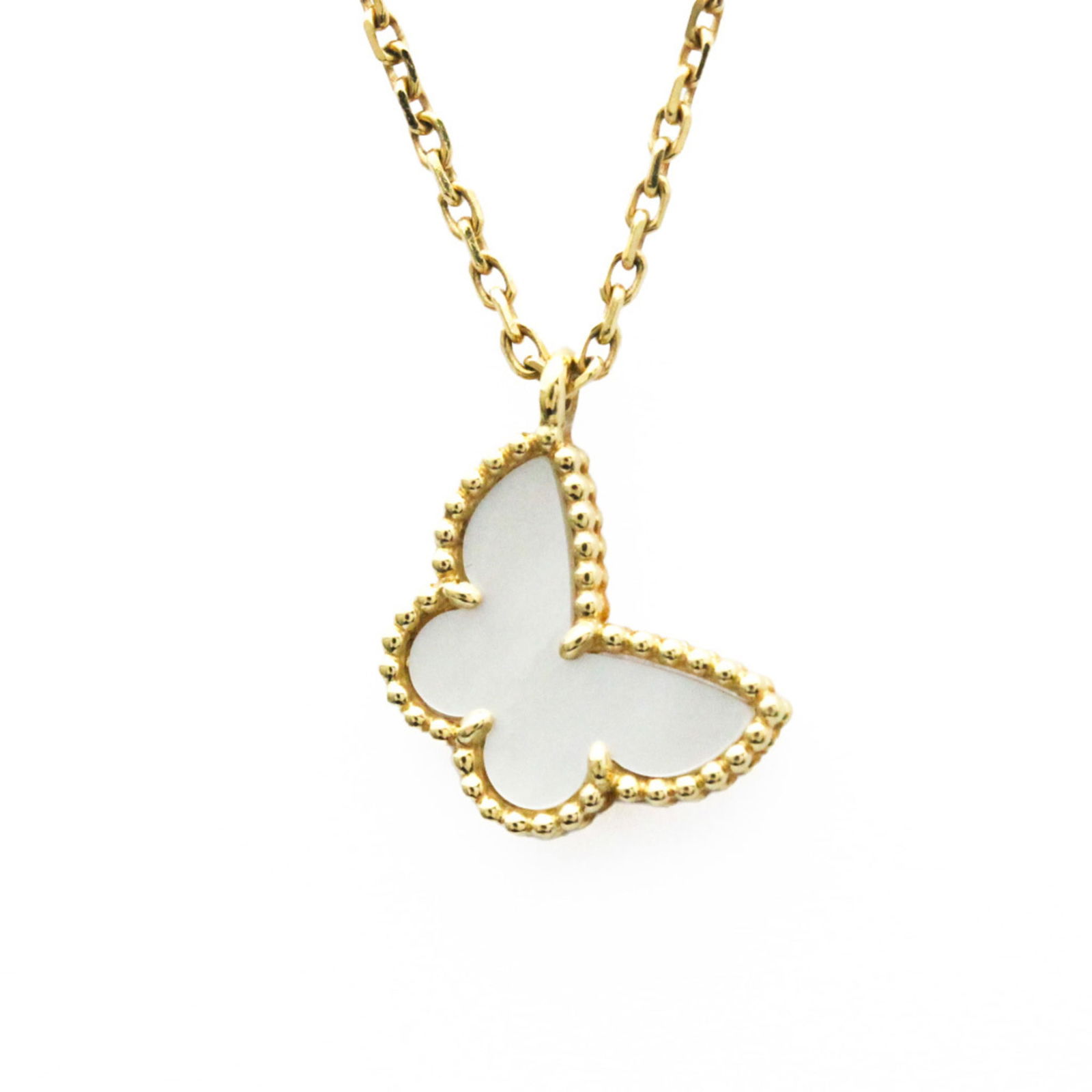 Van Cleef & Arpels Sweet Alhambra Papillon MOP Necklace VCARF69300 BF561954: Van Cleef & Arpels Sweet Alhambra Papillon MOP Necklace VCARF69300 BF561954 Brand: Van Cleef & Arpels Line: Sweet Alhambra Model: Papillon Necklace Type: Pendant necklace Style: Fashion Gender: Men Wo
