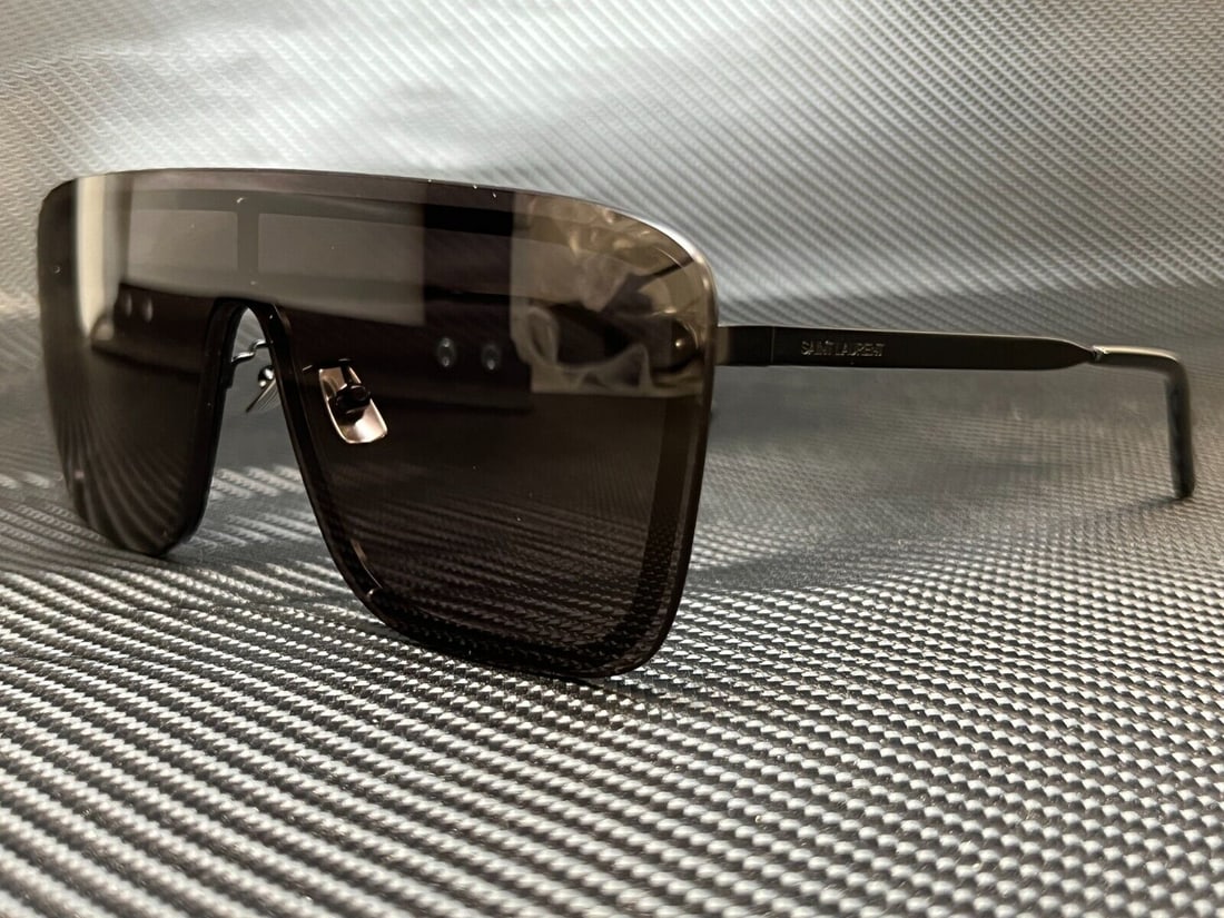 SAINT LAURENT SL364 Mask 002 Black Rectangle Unisex 99 mm Sunglasses: SAINT LAURENT SL364 Mask 002 Black Rectangle Unisex 99 mm Sunglasses Lens Technology: Anti-Reflective Vintage: No Frame Color: Black Uv Protection: UV400 Type: Sunglasses Lens Material: Polycarbonate 
