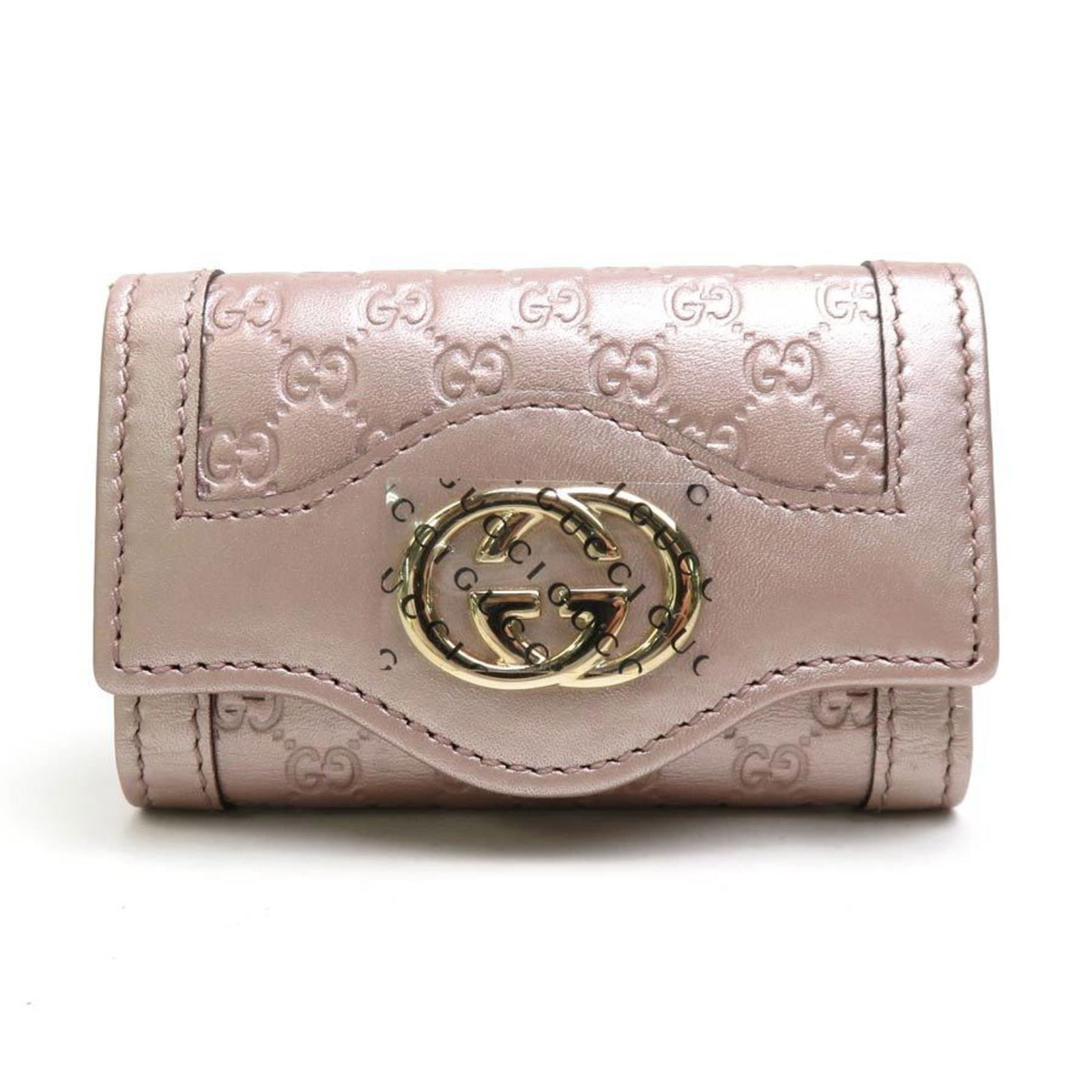 Gucci GUCCI key case leather metallic pink 282432 55161g: Gucci GUCCI key case leather metallic pink 282432 55161g Brand: Gucci Type: Keycase Color: Metallic pink Material: Leather Leather: Number of Key Hooks: 6 Size (HxWxD): 6cm x 9.5cm x 2.7cm / 2.36 x 3.