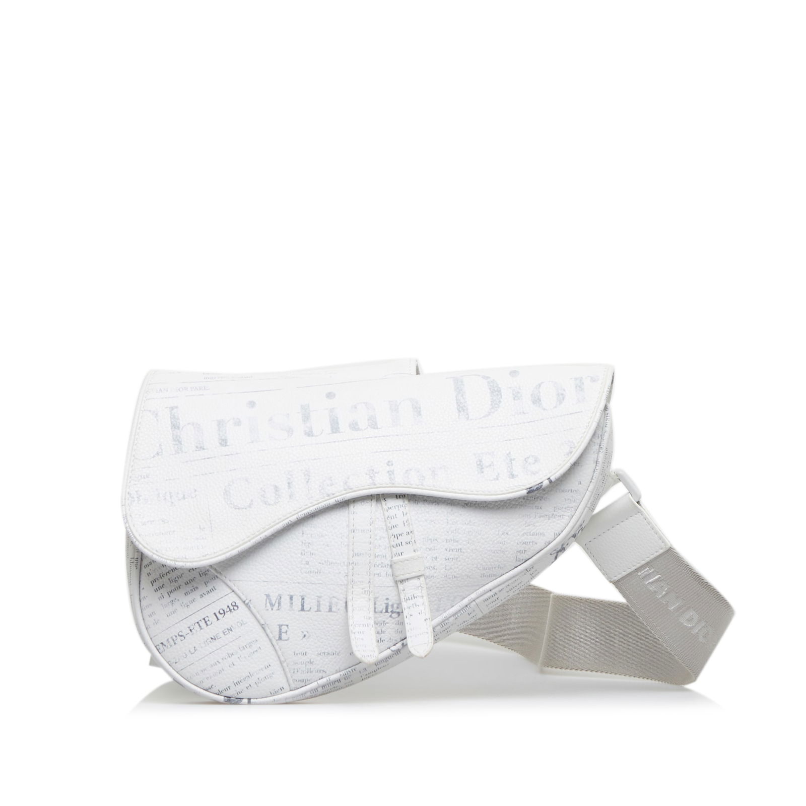 Dior x Daniel Arsham Saddle: Dior x Daniel Arsham Saddle The Dior x Daniel Arsham Saddle features a leather body with newspaper print a flat leather strap a front flap and an interior zip pocket. Brand: Dior Model: x Daniel Arsha
