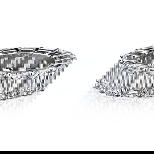 Emerald Cu Platinum 15.53 carats Diamond Eternity Band: Emerald Cu Platinum 15.53 carats Diamond Eternity Band Type: Eternity Bands Metal: Platinum Grams: 11.2 Exact Diamond Weight: 7.16 Cts Condition: Excellent. Other Details: Emerald-cut diamond eternity