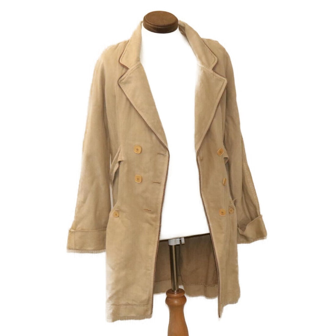 FENDI Long coat Jacket Beige: FENDI Long coat Jacket Beige Style: Jacket Outer Shell Material: Polyester Color: Beige Sleeve Length: 27.2inch Type: Jacket Exterior Material: Polyester C: Heavily Used The BIDHAUS Guarantee: All ite